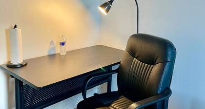 Cozy 1-bedroom apartment with WiFi, AC peaceful Lackawanna.