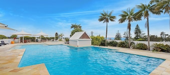 The Entrance Waterfront Apartment 505