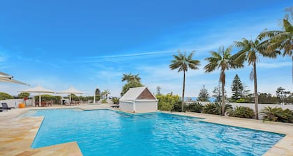 The Entrance Waterfront Apartment 505