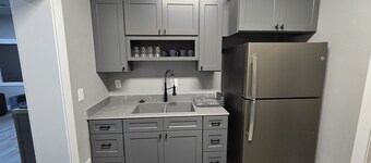CASITA, 1 bedroom, living room, kitchen, bathroom, Wi-Fi, parking, close to NNU.