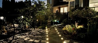 Charming 2-bedroom 1-bathroom basement suite in Langley with Free Parking