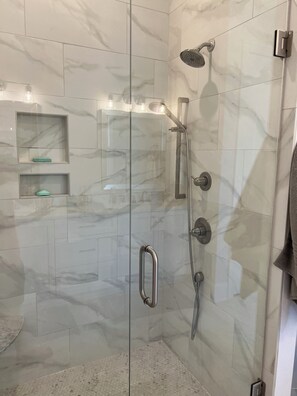 Hair dryer, towels, toilet paper