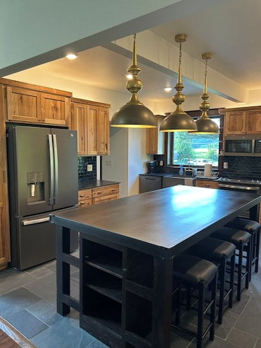 A Peaceful Driftless Farm Stay Awaits on a Century-Old Muscoda Working Farm