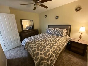 2 bedrooms, iron/ironing board, WiFi, bed sheets