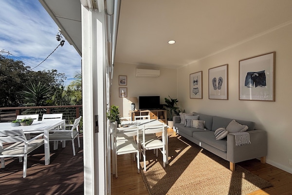 Comfort Townhome | Living area