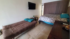 Free WiFi, bed sheets, wheelchair access