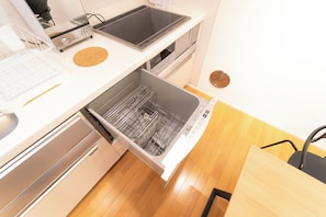 Basic Apartment | Private kitchen