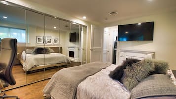 1 habitación, escritorio, tabla de planchar con plancha y wifi gratis