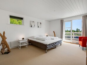 4 bedrooms, Internet