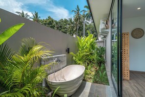 Luxury Villa, Patio, Pool View | Bathroom | Free toiletries, towels, soap, shampoo