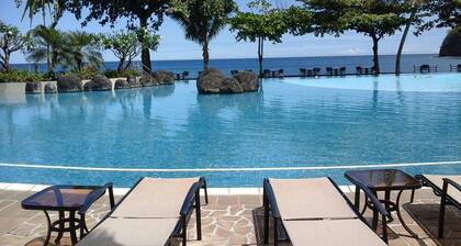 API DAYS SUITE Lafayette Beach Apartment in beachfront hotel residence.