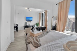 1 chambre, bureau, fer et planche à repasser, Wi-Fi gratuit