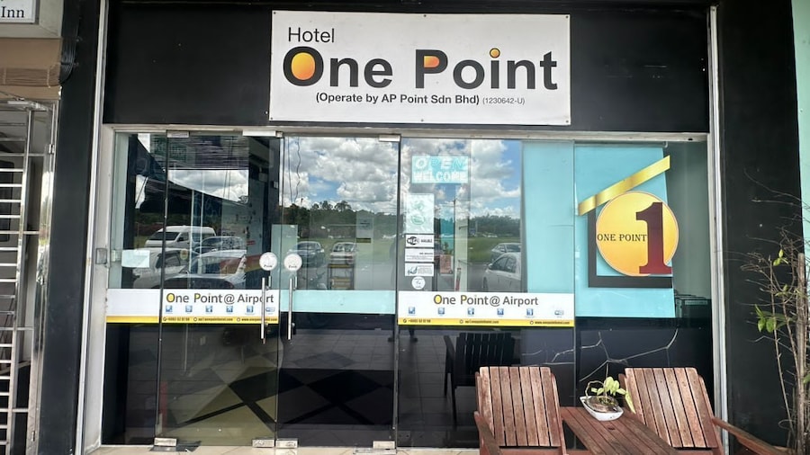 One Point Hotel Airport Kuching
