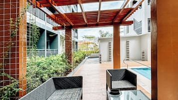 Studio, 1 Bedroom | Teres/patio