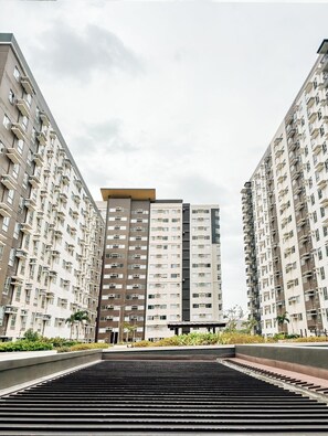 Studio, 1 Bedroom | Exterior