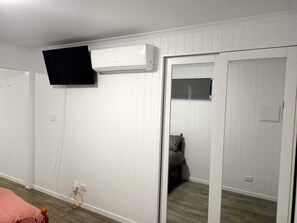 1 bedroom, WiFi, bed sheets - private secluded Flat close to kingaroy (Kingaroy)