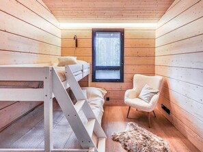 5 bedrooms, internet