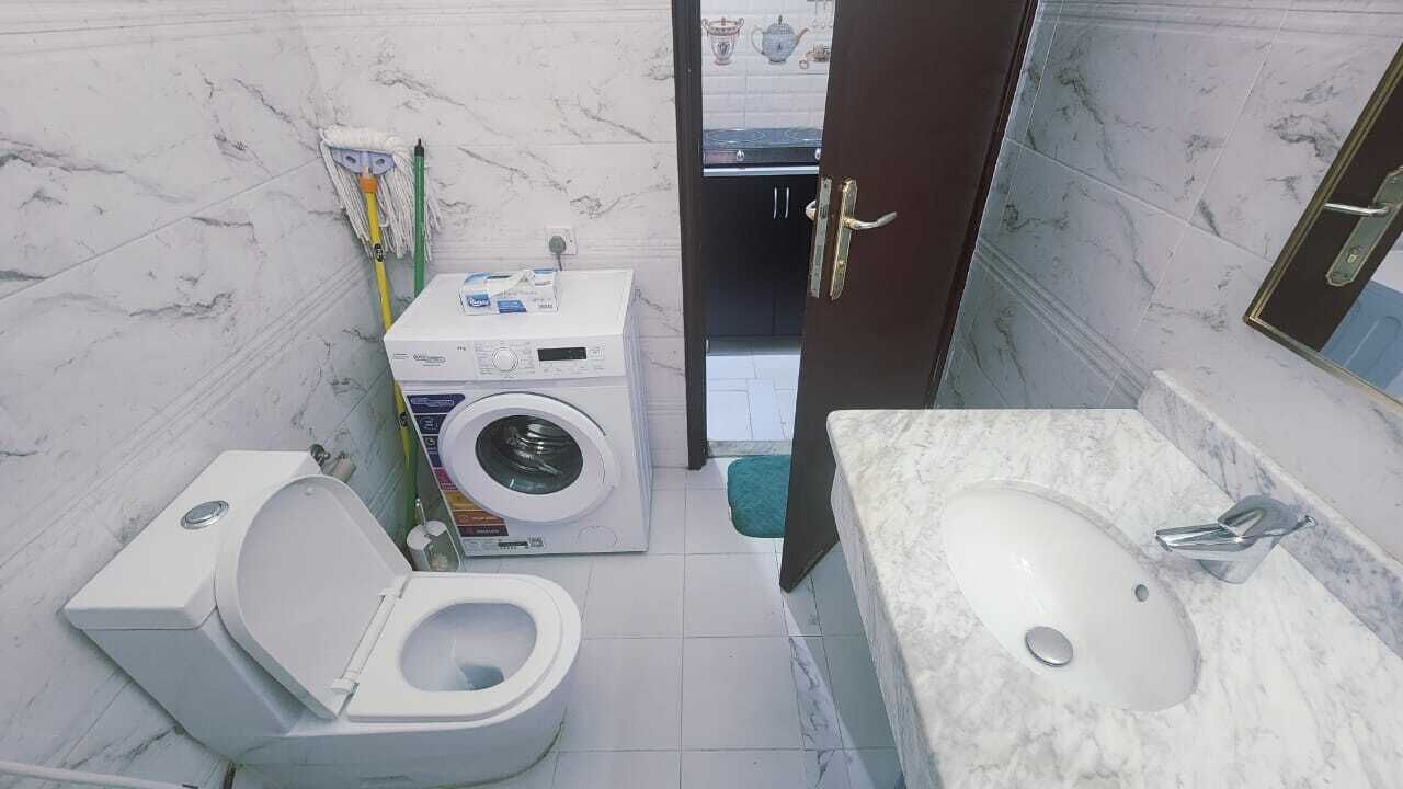 Hårføner, håndklær, såpe og toalettpapir