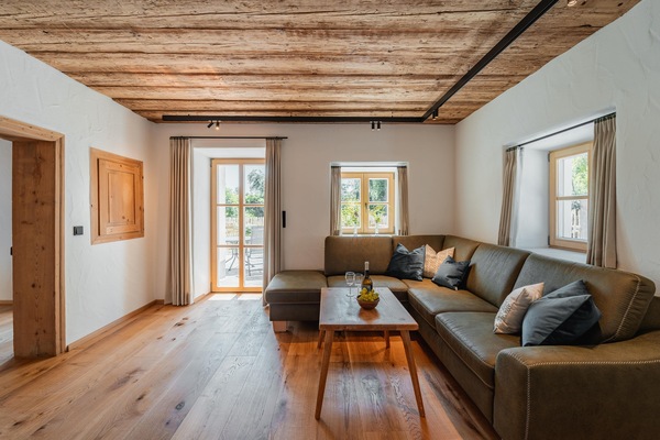 Apartment Zuhäusl mit idyllischem Gartenblick-Wohnzimmer