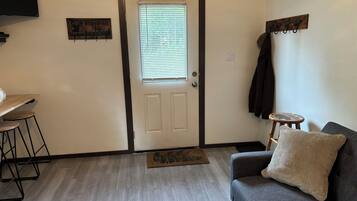 Smart TV, DVD player, books