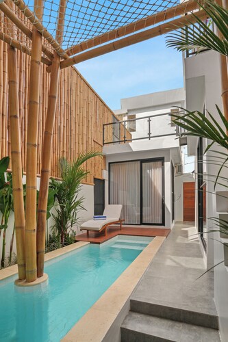 Seminyak LUX Bamboo Villa 1