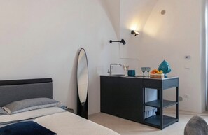 1 bedroom, WiFi, bed sheets - LOFT BAPTIST (Ostuni)