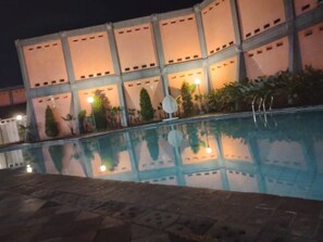 Outdoor pool - Apartemen Taman Sejahtera (Depok)