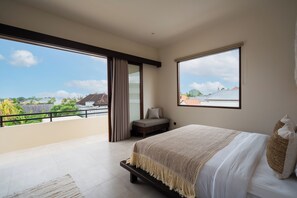 Villa Deluxe, 6 chambres, balcon, vue piscine | Coffres-forts dans les chambres, Wi-Fi gratuit, draps fournis