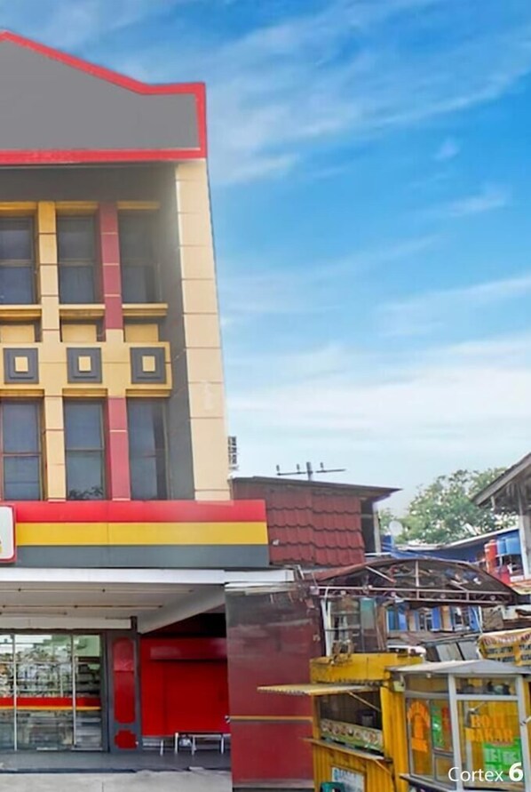 Mặt tiền nơi lưu trú