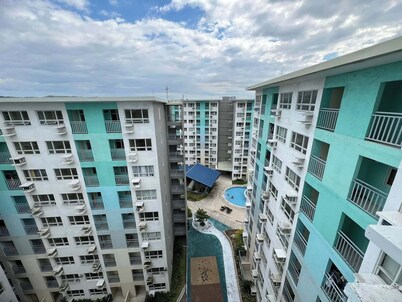 Cozy 3-bedroom condo with WiFi, AC in Seawind Condominium Sasa Davao City