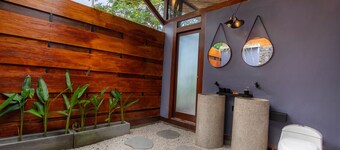 Sebatu Hill Cottage