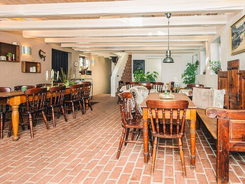 5 Person Holiday Park Home in Ronde