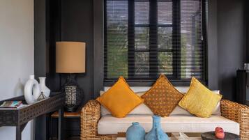 Basic Villa | Living room