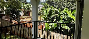 Charming 9-bedroom bed & breakfast with fitness room, WiFi in amazing Sipi