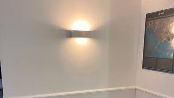 40-Zoll-LED-Fernseher mit Kabelempfang