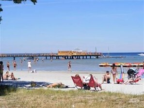 House | Beach - 4 Person Holiday Home in Kopingsvik (Kopingsvik)