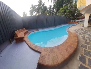Outdoor pool - Omnia By The Sea (Candolim)