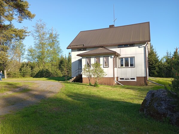 Exterior - Charming old house in the countryside (Björkboda)