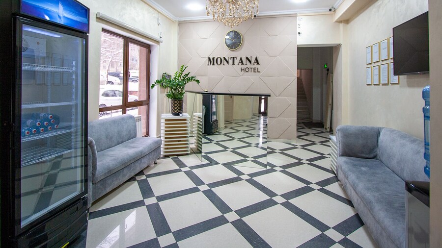 Montana Hotel