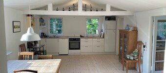Holiday home in second row from the water