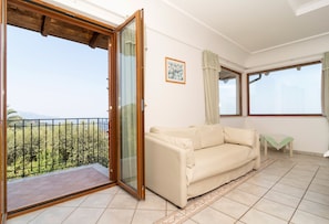 Living area - Limoneto - Terrazza by Espresso Rentals (Campania)