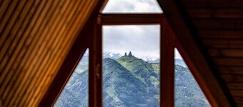 格拉夫卡兹别克