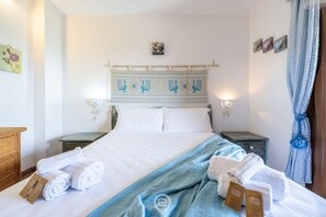 2 chambres, lit parapluie