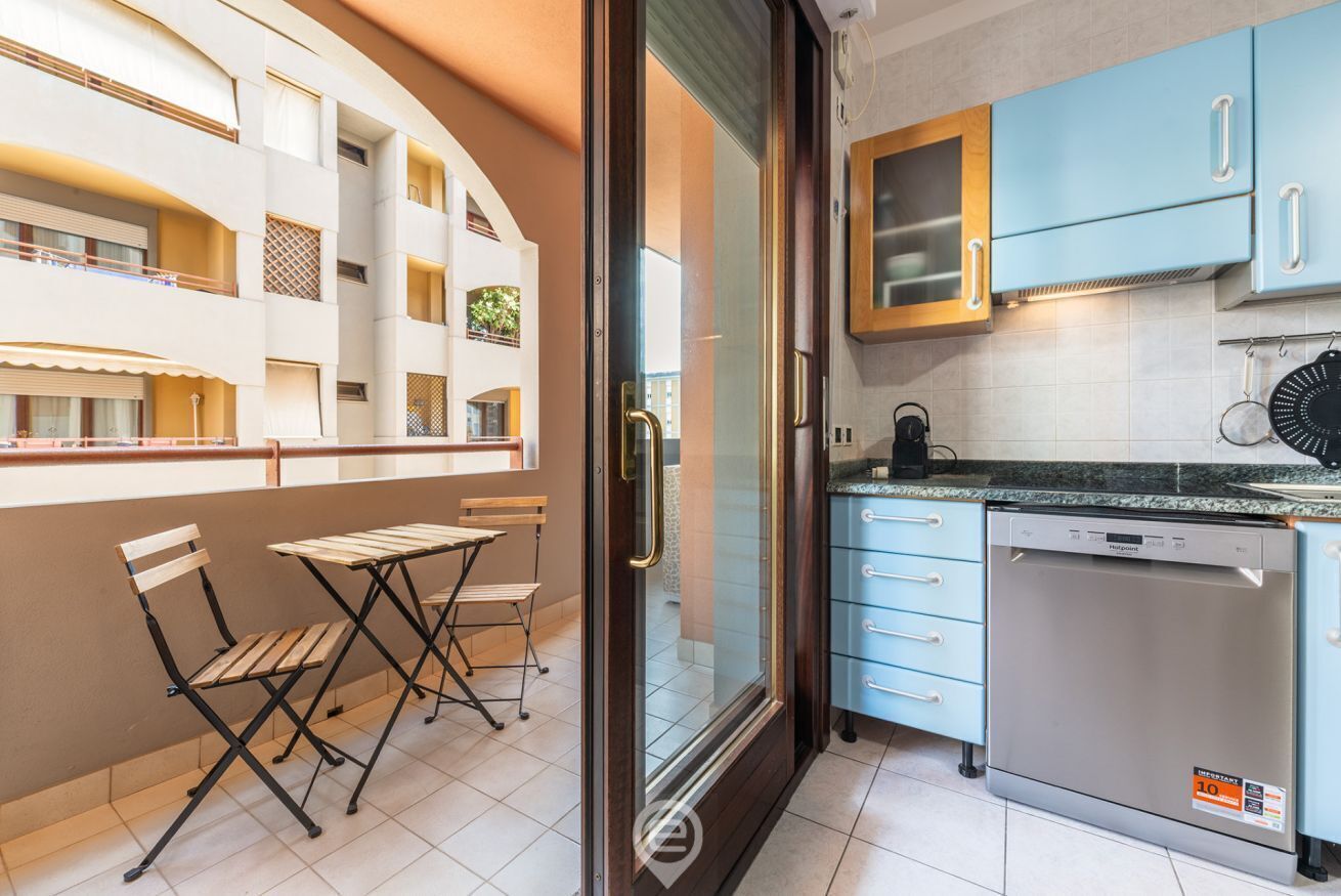 Mikrowelle, Geschirrspüler