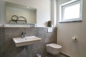 Hair dryer, towels