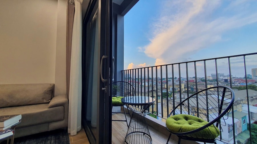 The West Lake Serenity'N Homestay Ha Noi