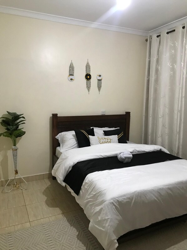 1 bedroom, iron/ironing board, WiFi, bed sheets