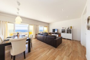 リビングルーム