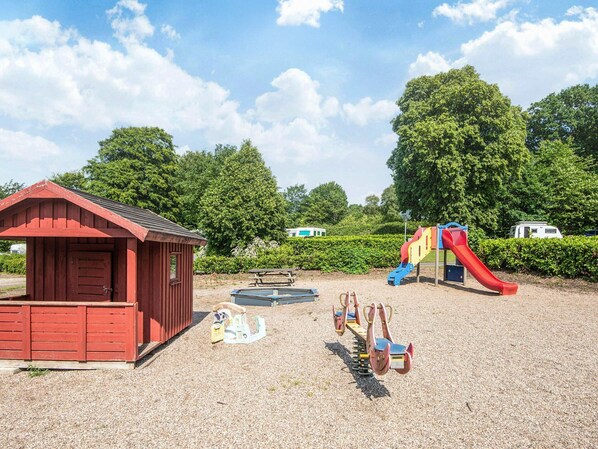 House | Children's area - 2 Person Holiday Park Home in Aabenraa (Aabenraa)