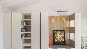 Interior - Bike House - Torregrande (Torre Grande)